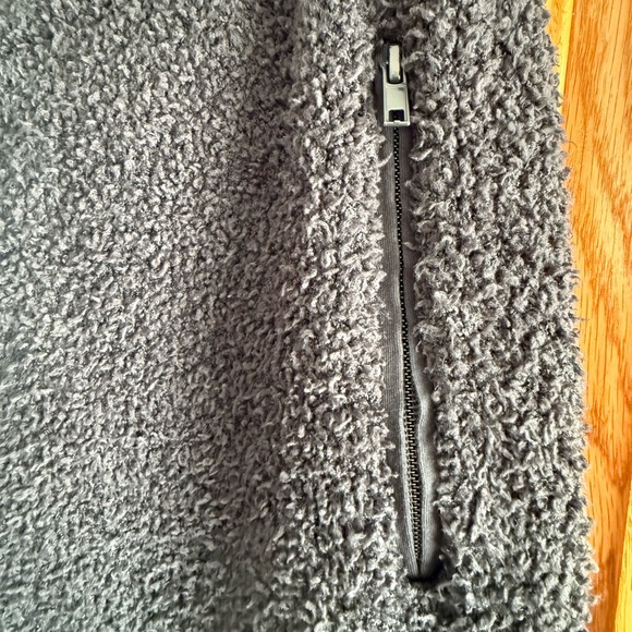 Skims Cozy Black Sherpa Joggers - Picture 4 of 5